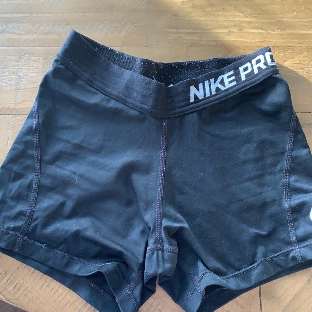 Girls Nike Pro Dri-Fit Athletic shorts